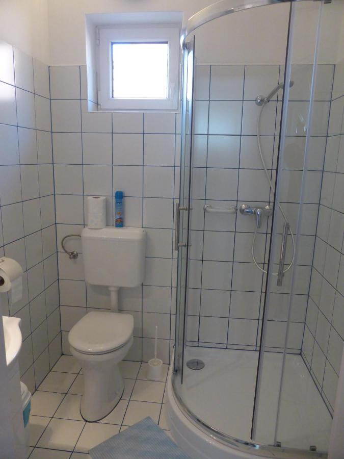 Napfeny Apartman Es Vendeghaz エゲルサローク エクステリア 写真